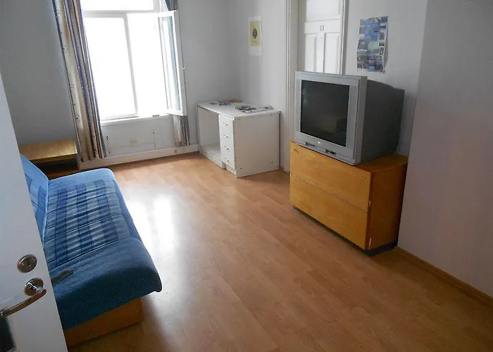 Flatmanagement Kaupmehe تالين